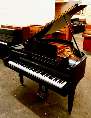 Reid-Sohn SG-140A Grand Piano in High Gloss Black