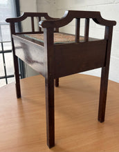 Load image into Gallery viewer, Mahogany piano stool with storage