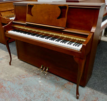 Load image into Gallery viewer, Knight K10 Chippendale in German Walnut