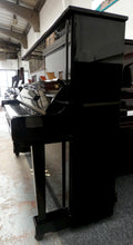 Load image into Gallery viewer, Samick SU-131B Upright Piano in Black High Gloss