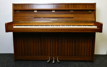 Load image into Gallery viewer, Yamaha M5E Studio Upright Piano in Mahogany Finish