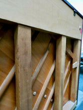 Load image into Gallery viewer, Yamaha M500S Upright Piano in American Walnut Finish