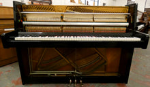 Load image into Gallery viewer, Yamaha P2 in Black High Gloss Finish