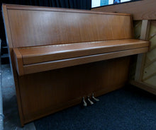 Load image into Gallery viewer, Yamaha M5J Studio Upright Piano in Walnut Finish
