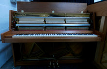 Load image into Gallery viewer, Yamaha M5J Studio Upright Piano in Walnut Finish