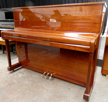 Load image into Gallery viewer, Yamaha P116T Upright Piano in Mahogany Gloss Finish