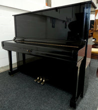 Load image into Gallery viewer, Yamaha U3 in Black High Gloss Cabinetry