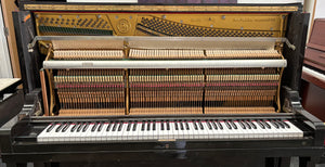 Diapason No.132 Upright piano in Black high gloss