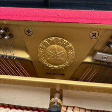 Load image into Gallery viewer, Yamaha P116T Upright Piano in Black High Gloss