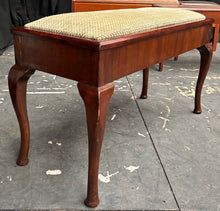 Load image into Gallery viewer, Duet Piano Stool in Mahogany with Storage