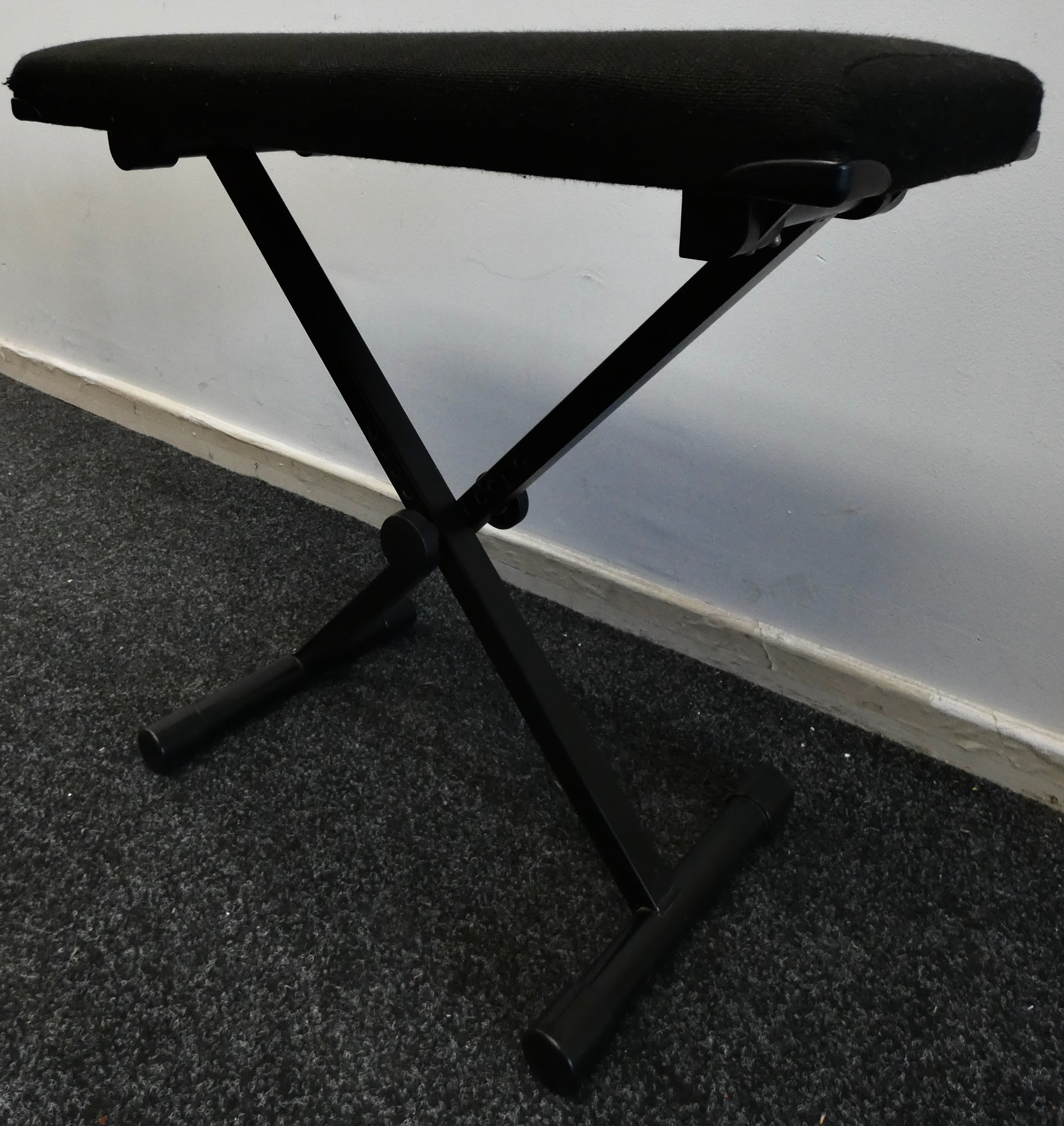 Black Metal Frame Height Adjustable Piano Stool