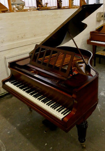 Niemann Baby Grand Piano in rosewood finish