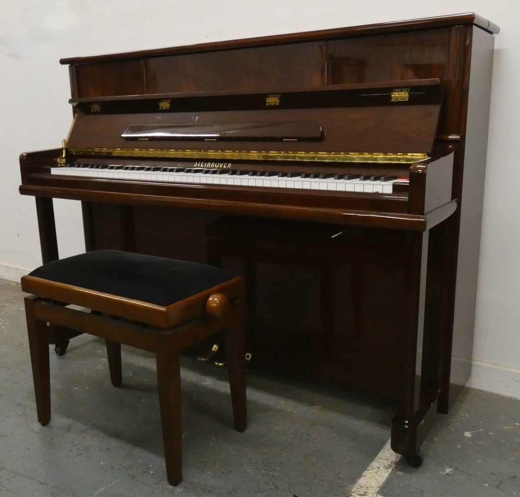 Steinhöven UP112 Upright Piano in Polished Walnut