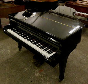 Kawai GS - 30 Grand Piano in Black High Gloss