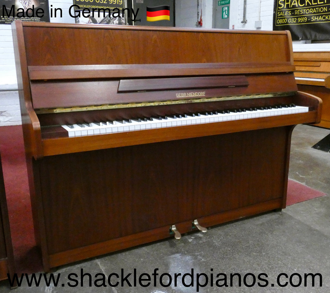 Niendorf Upright Piano in Mahogany Cabinet