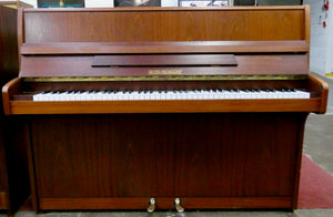 Niendorf Upright Piano in Mahogany Cabinet