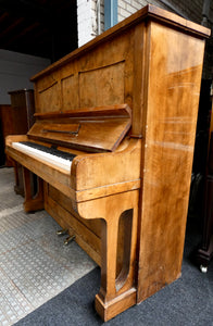 Hoelling & Spangenberg Antique Upright Piano in Burr Walnut Finish