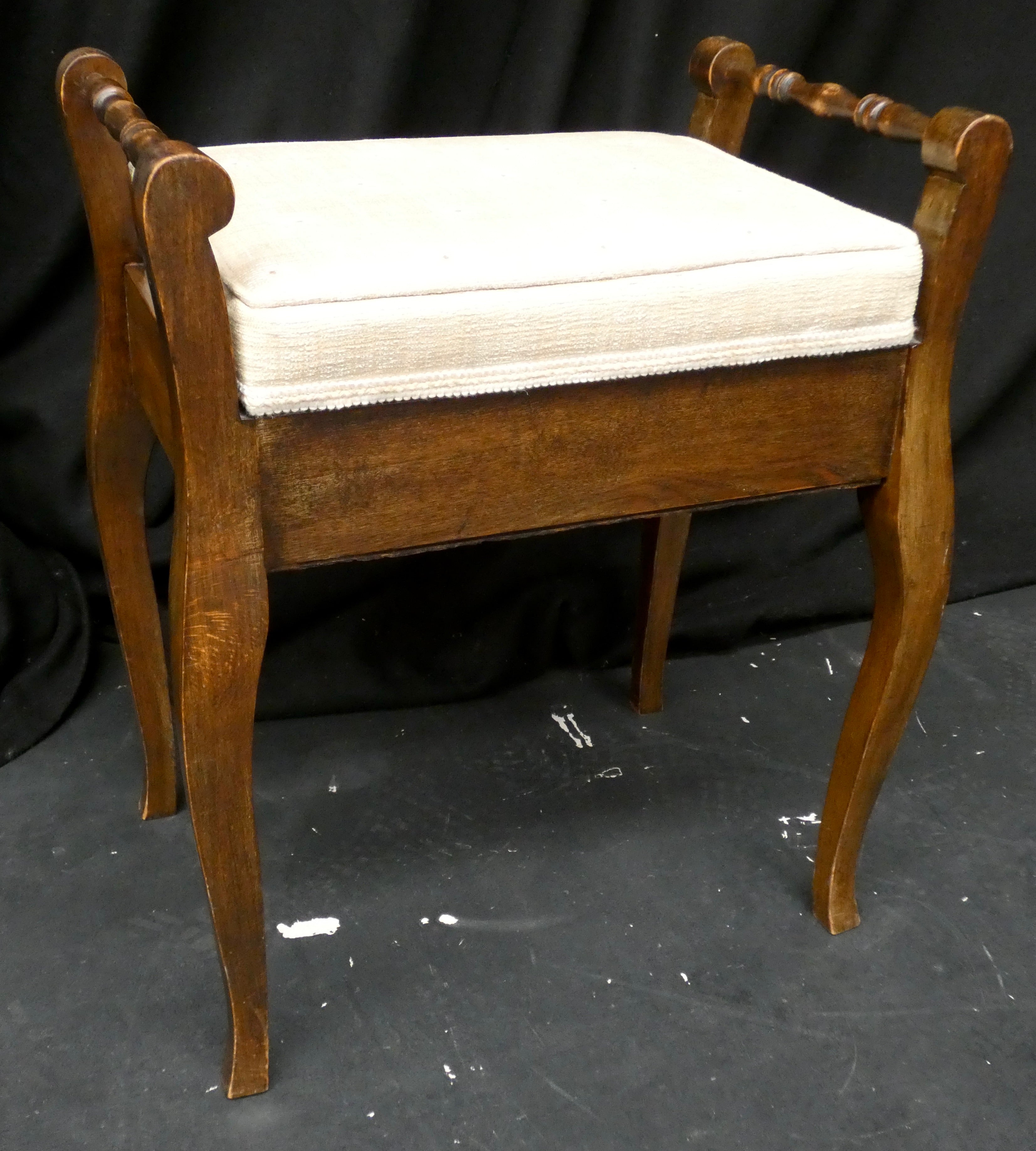 Mahogany Antique Piano Stool With Floral Patterned Cream Top