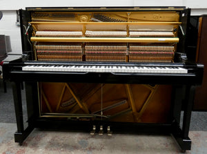 Yamaha U1 Upright Piano in High Gloss Black