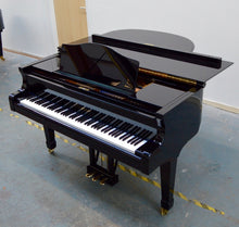 Load image into Gallery viewer, Blüthner 10 Black Second Hand Baby Grand Piano 