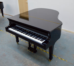 Blüthner 10 Baby Grand Piano in Black High Gloss Finish