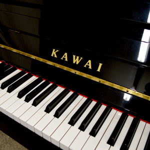Kawai K-15E Upright Piano in black high gloss Keys