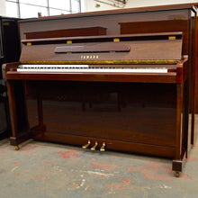 Load image into Gallery viewer, Yamaha P116 Upright Piano