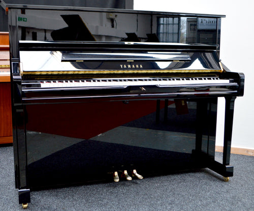  - SOLD - Yamaha U1 Gloss black Finish serial number 6087618