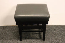 Load image into Gallery viewer, Black Beech Height Adjustable Concert Piano Stool