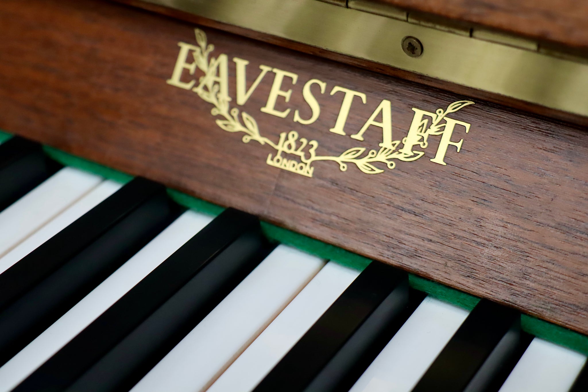 Eavestaff deals piano prices