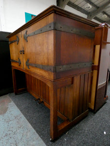 John Broadwood & Sons Manxman Model Upright Piano in English Oak Cabinetry