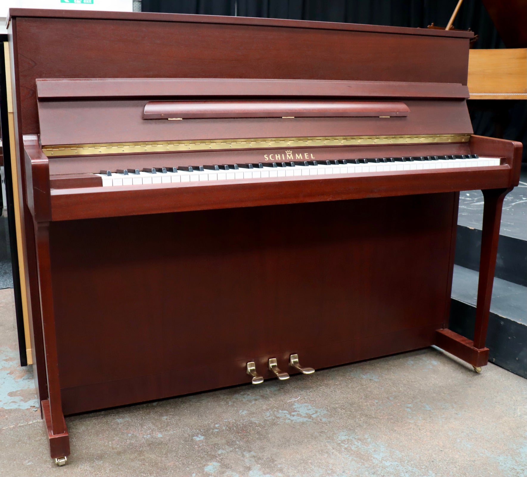 Schimmel 116 Upright Piano in Mahogany – Shackleford Pianos