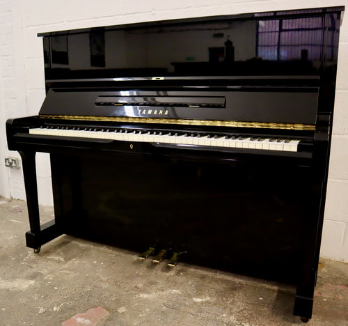  - SOLD - Yamaha U1 in black high Gloss Finish serial number 4024776