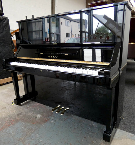 Yamaha U3X Upright Piano in Black High Gloss Cabinetry
